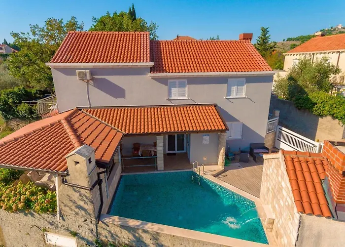 Holiday Home Trojkovic